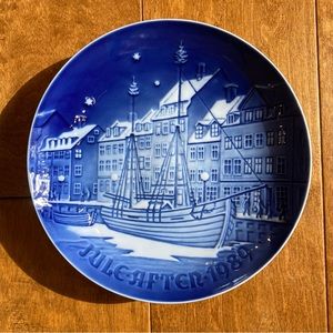 1989 Bing & Grondahl Christmas plate, Christmas Anchorage